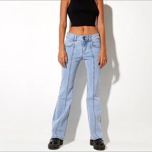 Motel rocks light wash low waisted jean